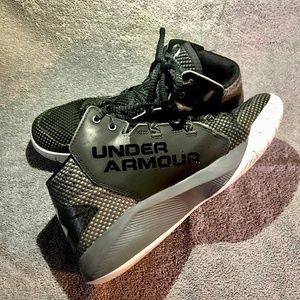 Kids under armour shoes